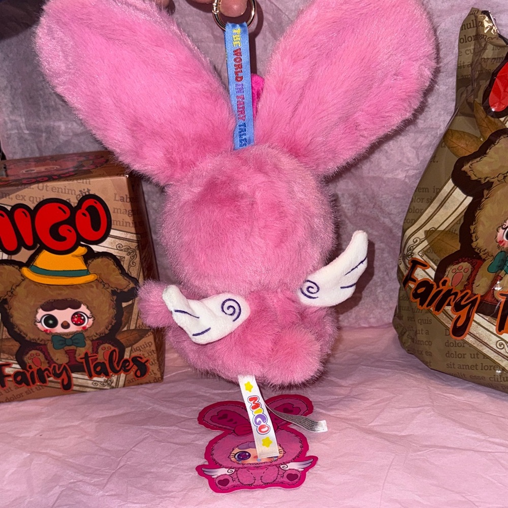 Migo Fairy Tale Plush Pendant SECRET! Paula Is A Rabbit - Picture 6 of 13